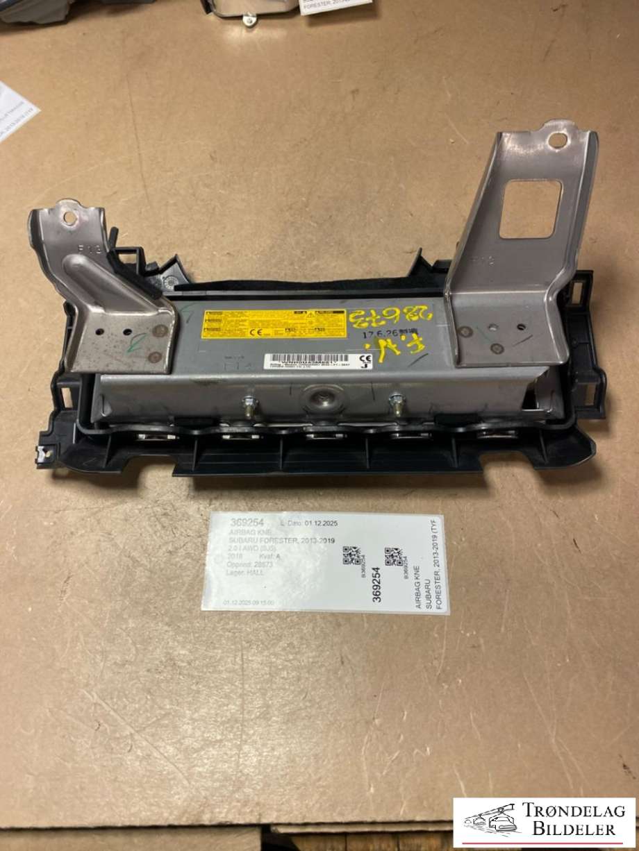 Airbag kne til Subaru Forester 2013-2019 (Type IV)  (TG09D04001|98301SG010VH|)