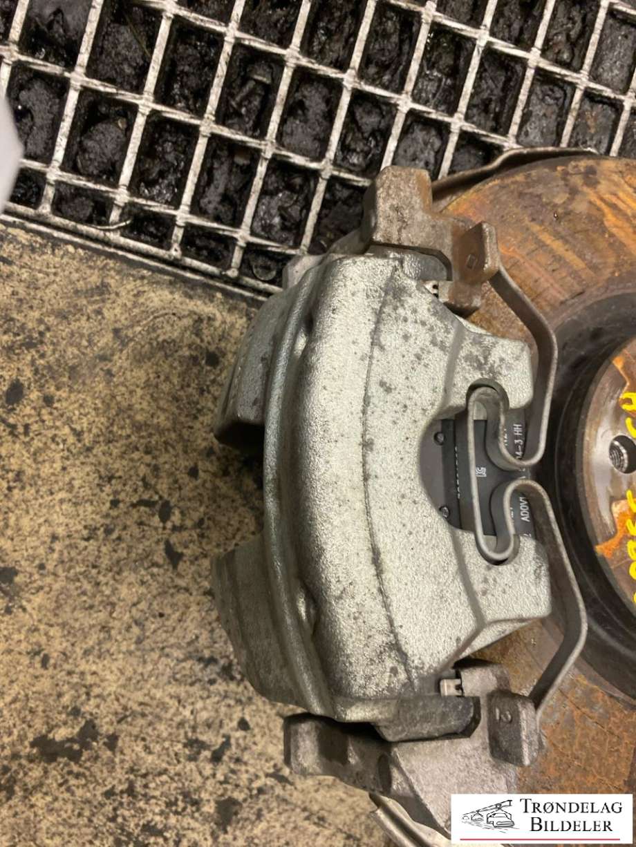 Bremsecaliper høyre foran til Volvo XC60 2017-->> (Type II) (36003712|36003714|)