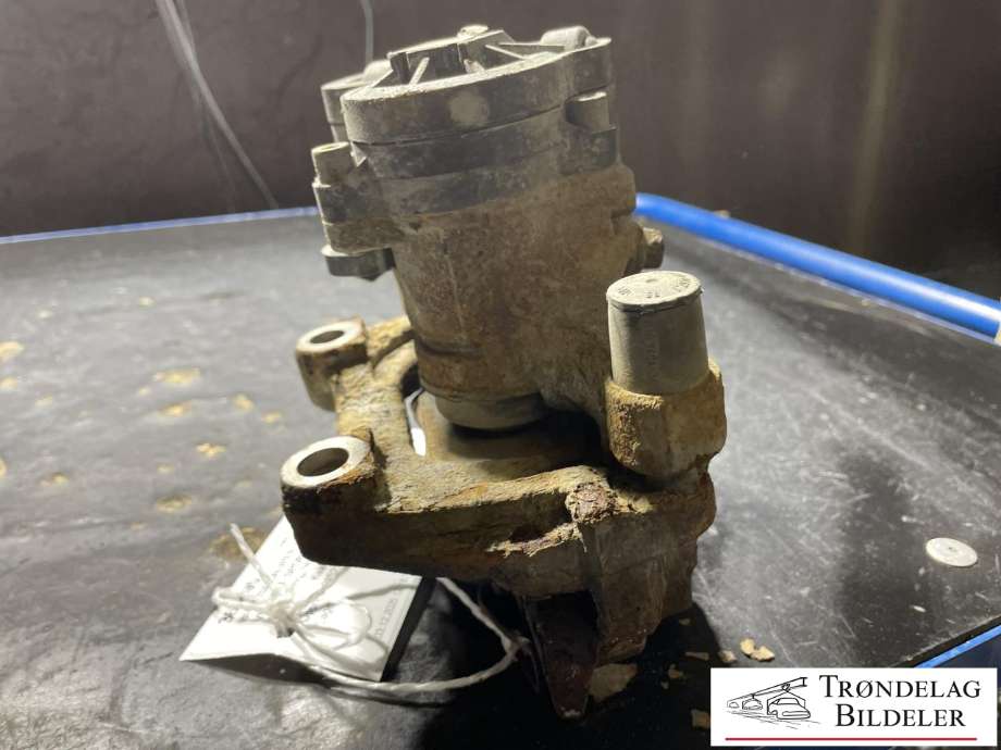 Bremsecaliper venstre bak, elektrisk til VW Golf Sportsvan 2014-2018  (8V0 615 423|8V0 615 423 D|8V0 615 425|8V0 615 425 SL7|3Q0 998 281|8V0 998 281|272X10MM)