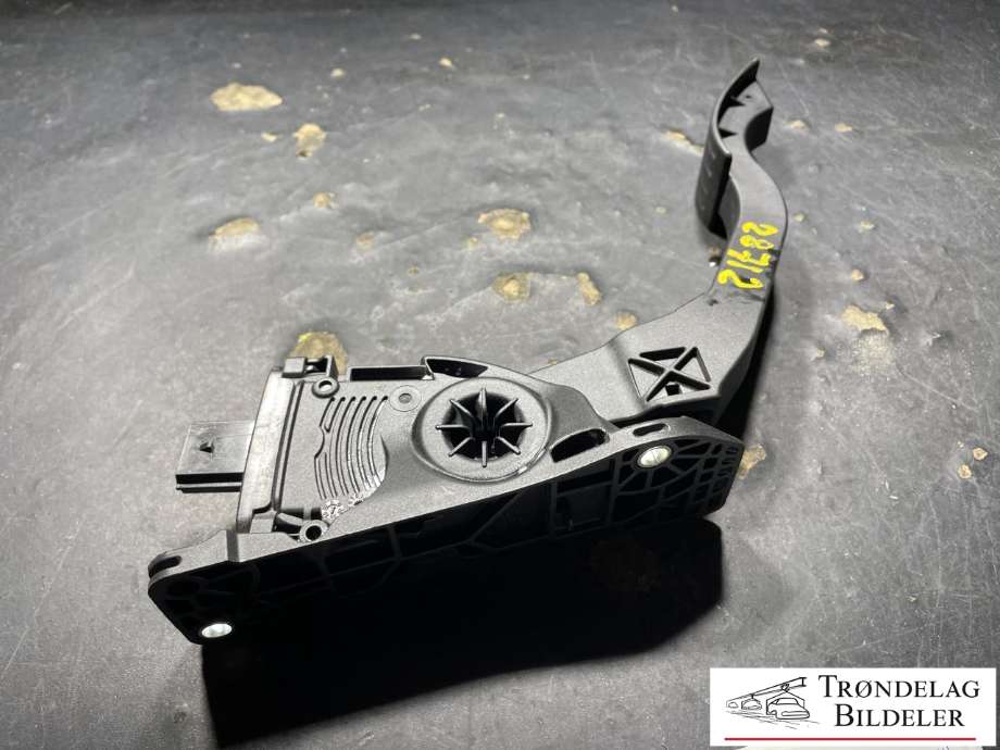 Pedal gass til Ford C-Max 2010-2015 (Type II, Fase 1)  (1682673|AV61-9F836-AB|)