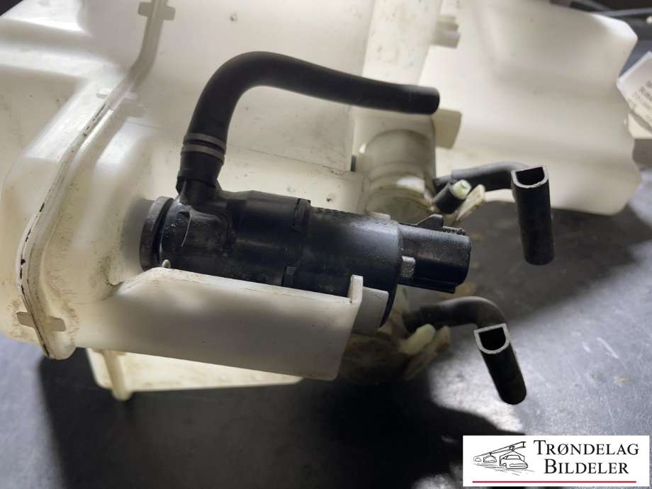 Spylertank foran til Subaru Forester 2013-2019 (Type IV)  (86631SG030|)