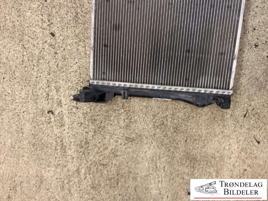 Radiator (automat gir) til Mercedes Vito 2014-->> (W447) (W447) (A 447 501 00 01|)