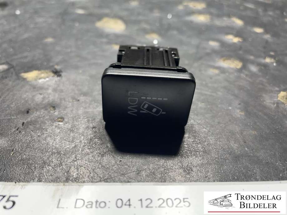 Bryter diverse til Mitsubishi L200 2015-2019 (Type V, Fase 1) (8610A089|)