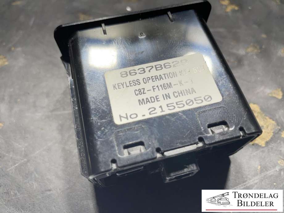 Bryter start/stopp til Mitsubishi L200 2015-2019 (Type V, Fase 1)  (8637B629|2155050|)
