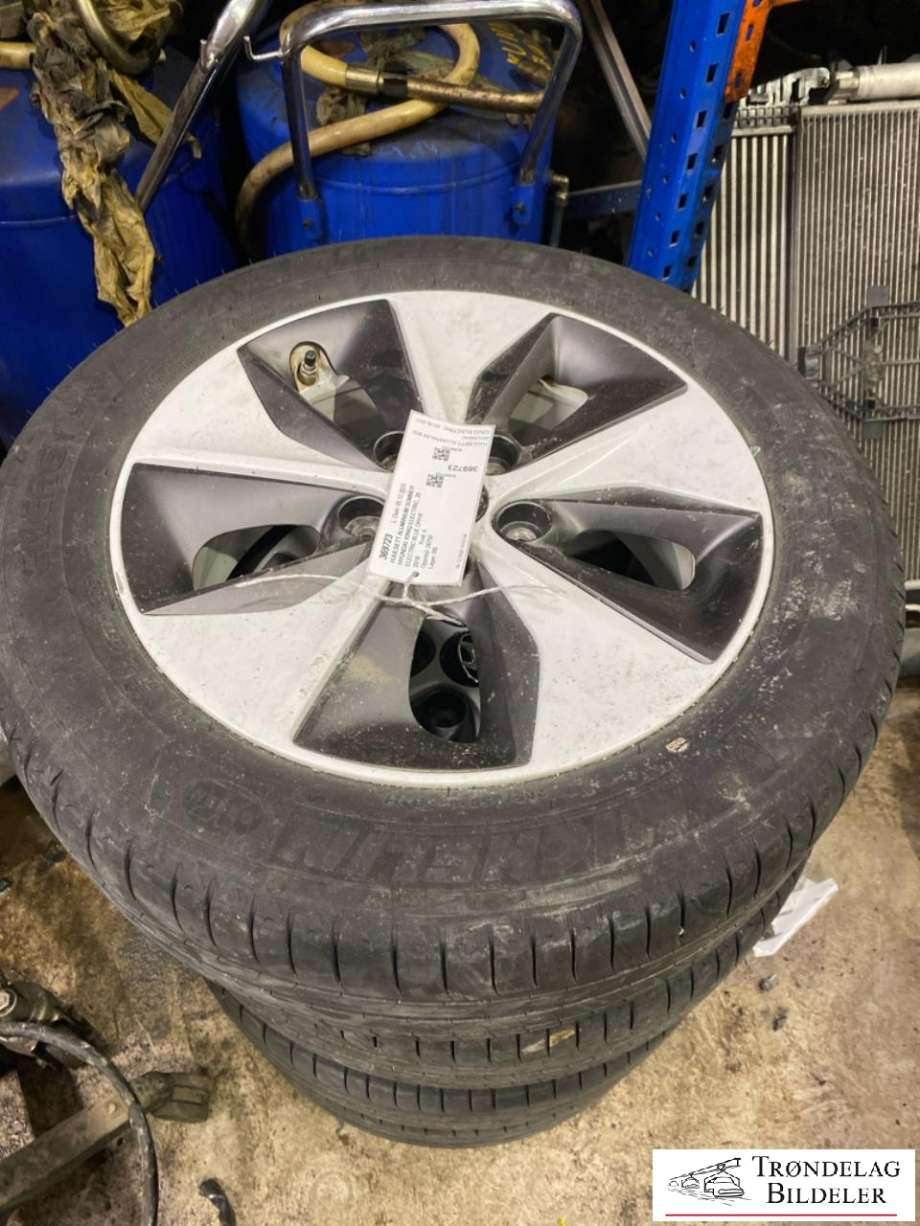Hjulsett aluminium sommer til Hyundai Ioniq Electric 2016-2019 (Fase 1) (MICHELIN|205/55R16 5X114.3 6.5JX16 ET50 CB67.1MM|3-6 MM MØNSTERDYBDE|PROD 08-18)