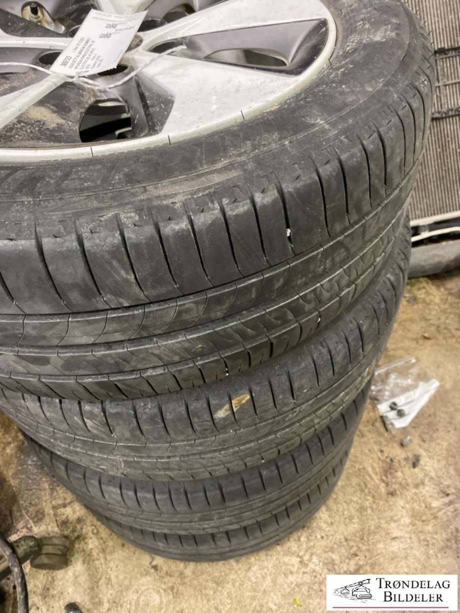 Hjulsett aluminium sommer til Hyundai Ioniq Electric 2016-2019 (Fase 1) (MICHELIN|205/55R16 5X114.3 6.5JX16 ET50 CB67.1MM|3-6 MM MØNSTERDYBDE|PROD 08-18)