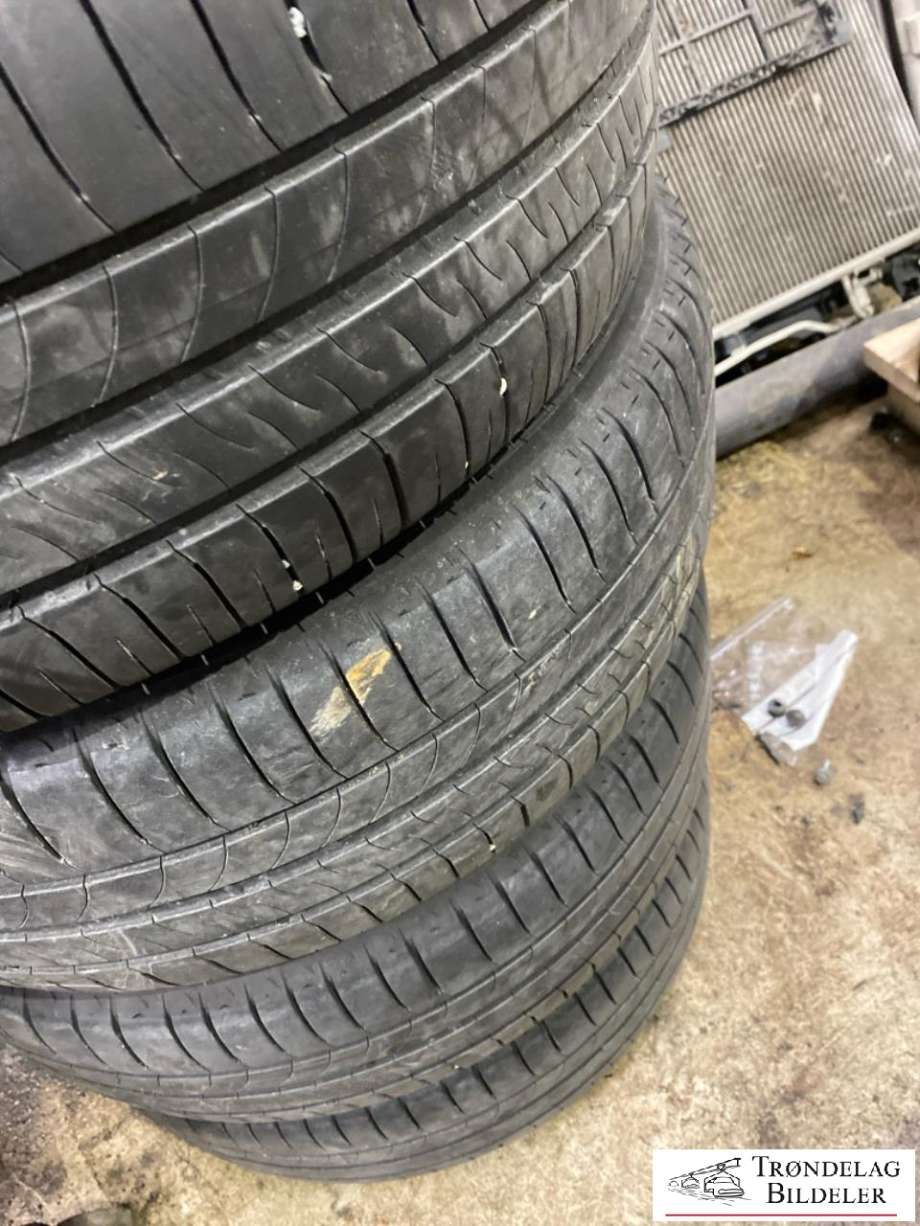 Hjulsett aluminium sommer til Hyundai Ioniq Electric 2016-2019 (Fase 1) (MICHELIN|205/55R16 5X114.3 6.5JX16 ET50 CB67.1MM|3-6 MM MØNSTERDYBDE|PROD 08-18)