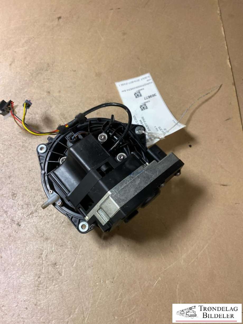 Parkeringskamera bak til VW e-Golf 2014-2017 (Fase 1)  (5GE 827 469 E|)
