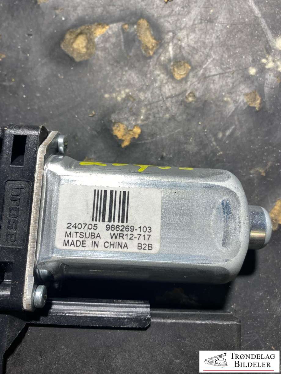 Ruteheis, kun motor, høyre foran til Volvo XC60 2017-->> (Type II) (31674757|31349757|)
