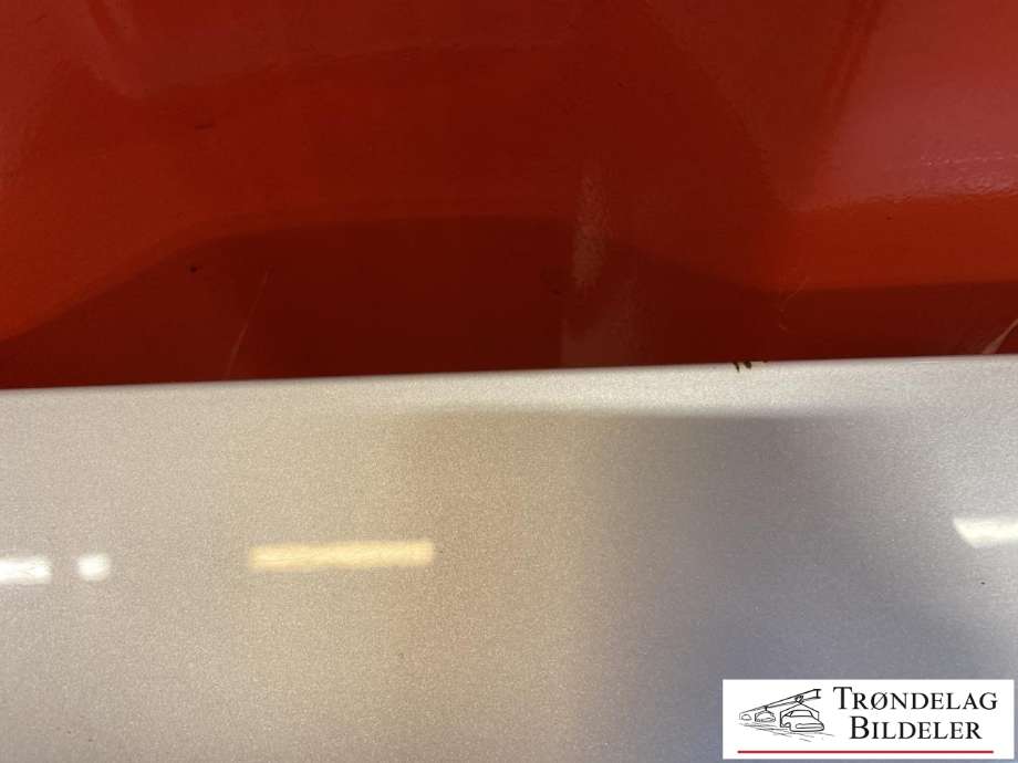 Bakluke til Hyundai Ix35 2010-2015  (737002Y000|)