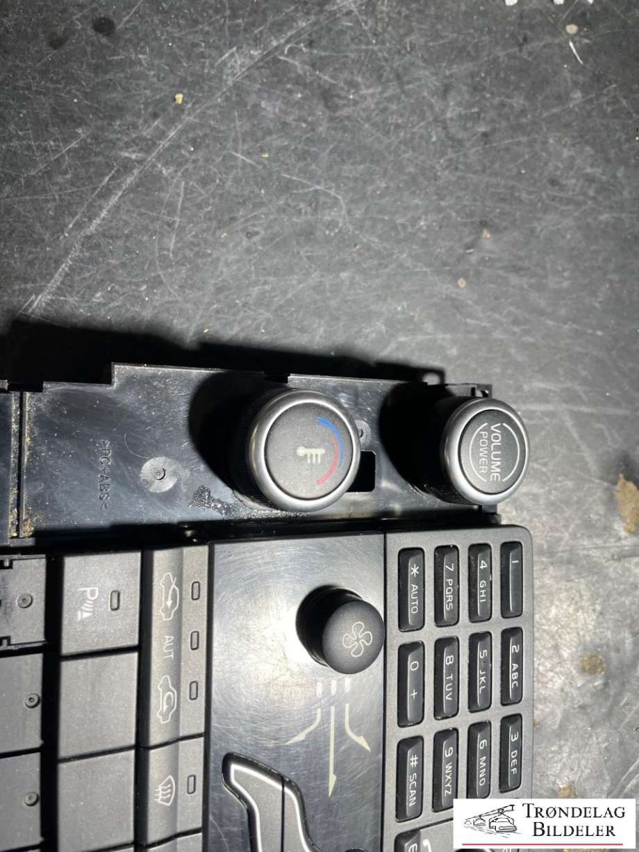 Varmeapparat betjening til Volvo V70 2007-2013 (Type III, Fase 1)  (30782905|8E05|)