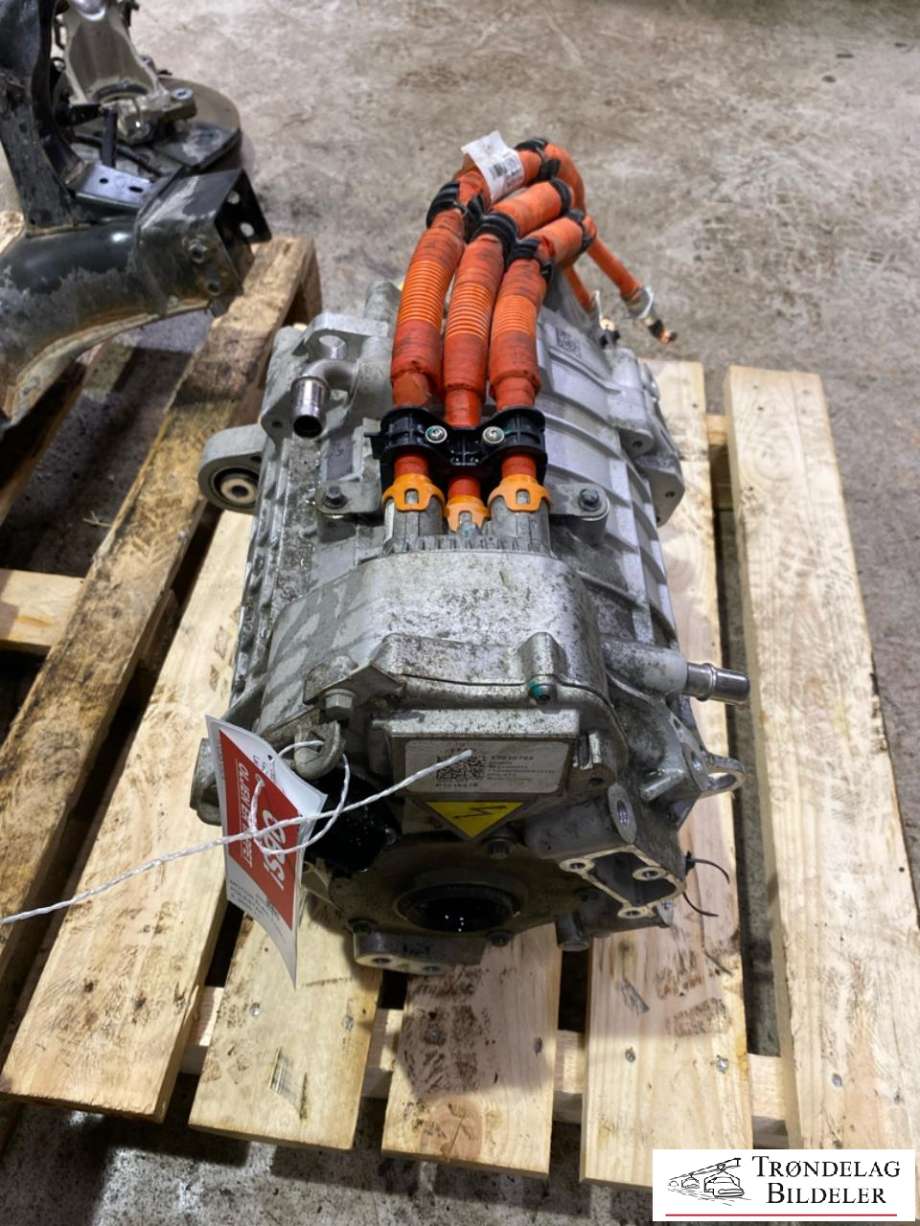 Motor elbil foran til Polestar 2, 2020-->>  (P1216579)