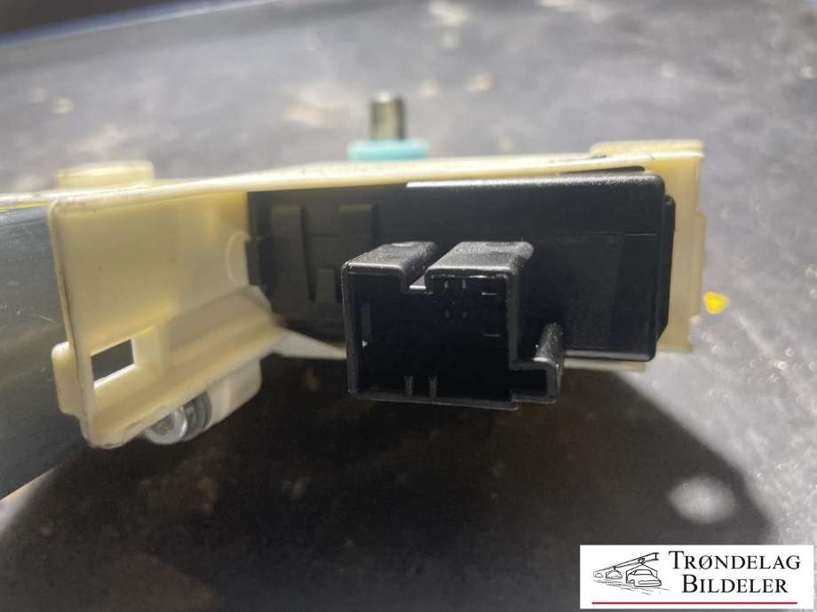 Ruteheis, kun motor, høyre foran til Audi Q7 2006-2010 (Type I, Fase 1)  (4L0 959 802 B|)