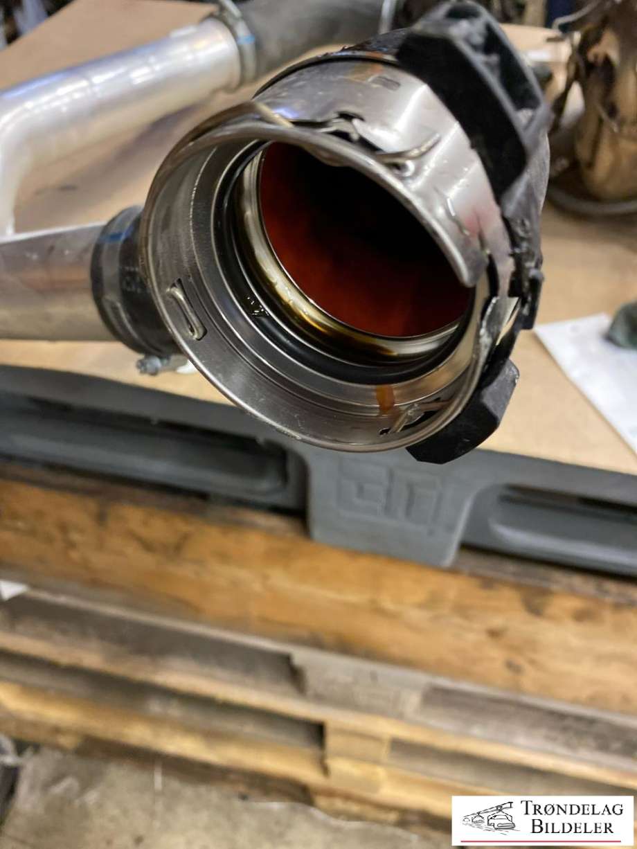 Turbo rør til Volvo XC60 2017-->> (Type II)  (31370288|)