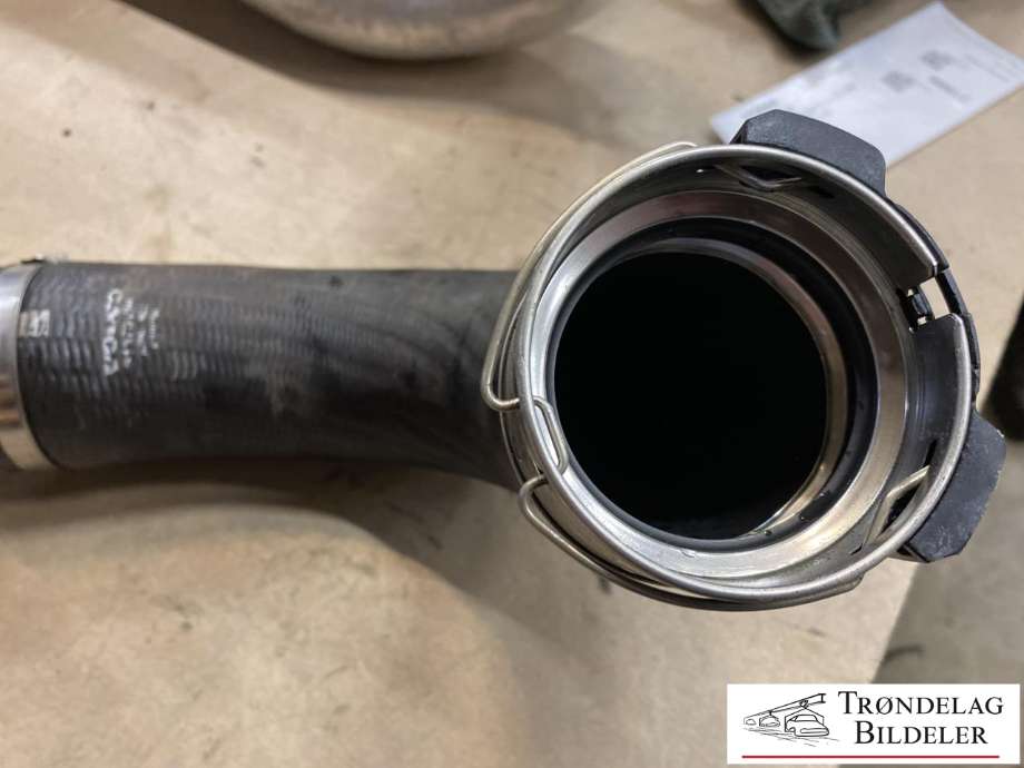 Turbo rør til Volvo XC60 2017-->> (Type II)  (31370128|)