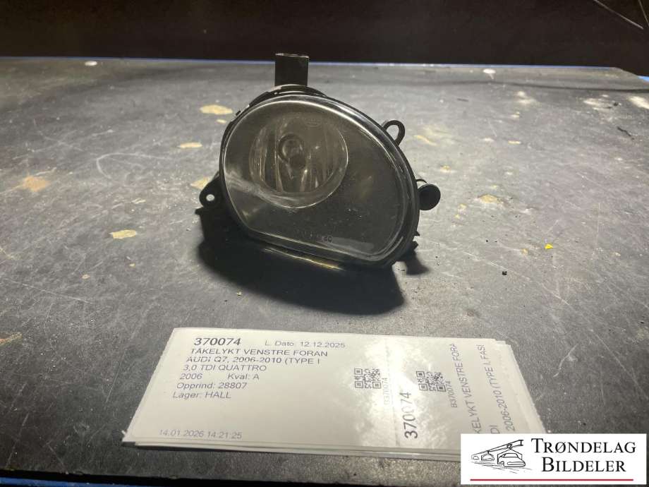 Tåkelykt venstre foran til Audi Q7, 2006-2010 (Type I, Fase 1) (8P0 941 699 A)