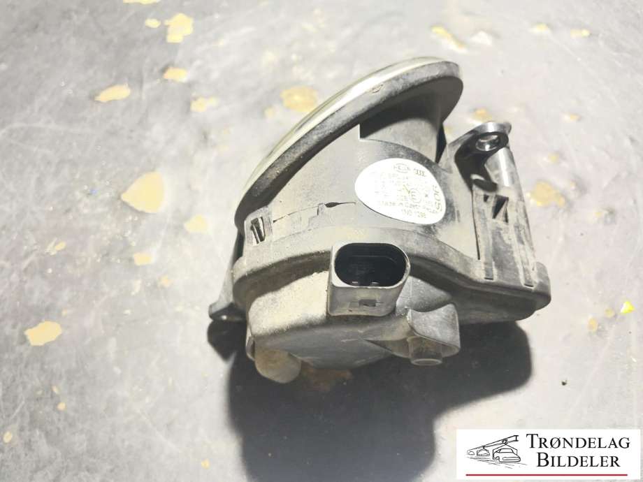 Tåkelykt høyre foran til Audi Q7 2006-2010 (Type I, Fase 1) (8P0 941 700 A|)