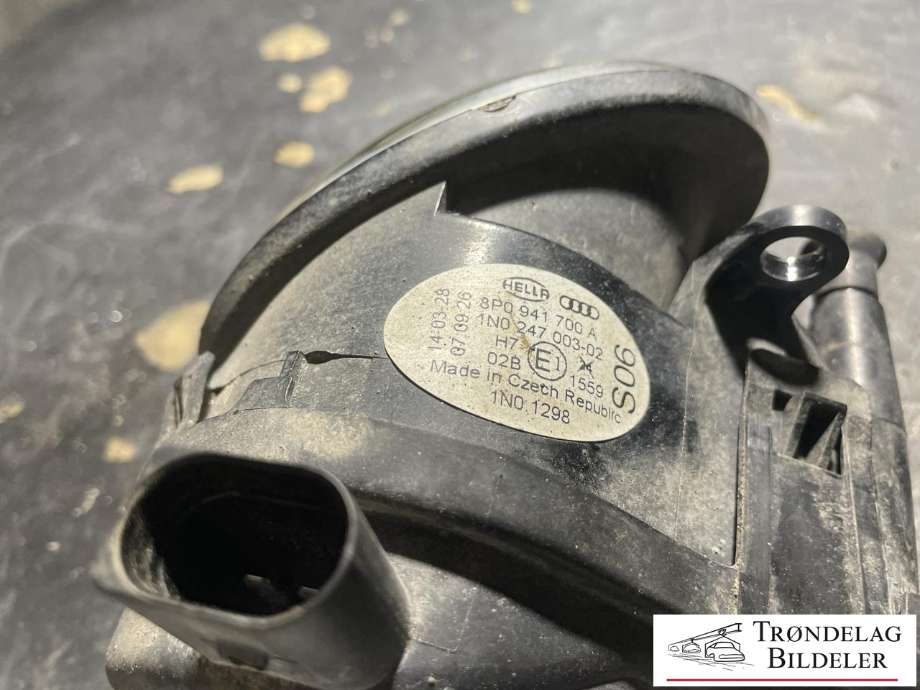Tåkelykt høyre foran til Audi Q7 2006-2010 (Type I, Fase 1) (8P0 941 700 A|)