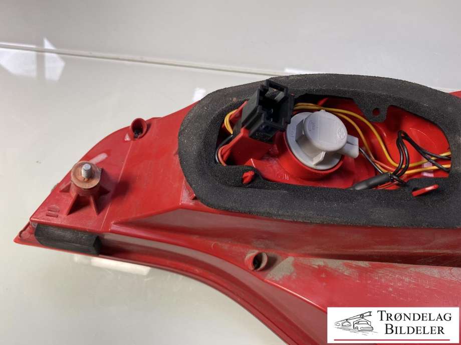 Baklykt venstre til Audi Q7 2006-2010 (Type I, Fase 1)  (4L0 945 093|)