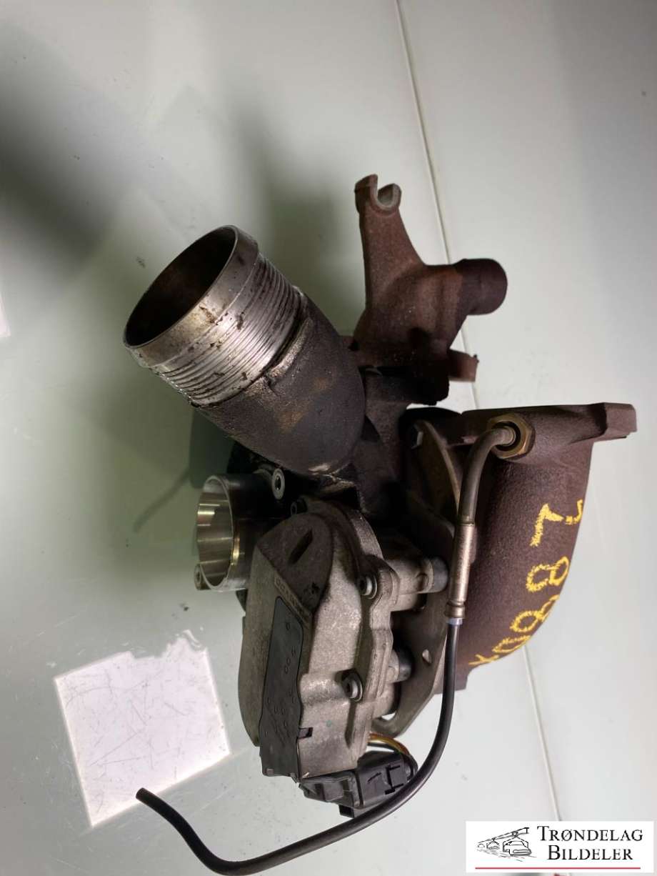 Turbo til Audi Q7 2006-2010 (Type I, Fase 1)  (059 145 715 F|059145702F|059145702FV|059145702FX|059145702H|059145702HV|059145702HX|059145702L|059145702LV|059145702LX|059145702M|059145702MV|059145702MX|059145702R|059145702S)