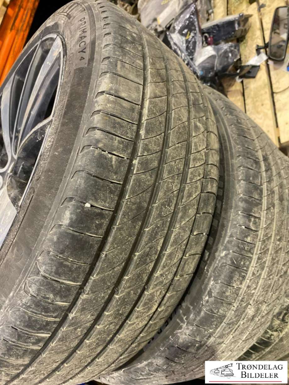 Hjulsett aluminium sommer til Polestar 2 2020-->> (MICHELLIN|245/45/R19 5X108 8JX19 ET50? CB63.4MM|5-7 MM MØNSTERDYBDE|PROD 01-25)