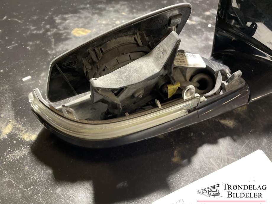 Speil høyre til BMW X1 2009-2015 (E84) (E84) (51 16 7 307 226|51 16 7 285 000|)