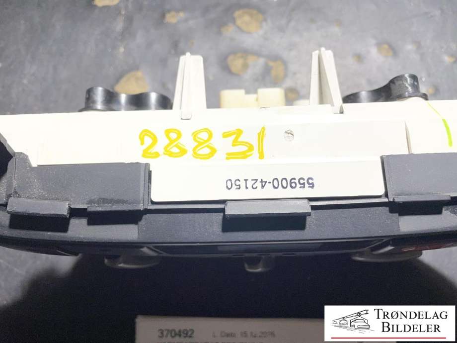 Varmeapparat betjening til Toyota RAV4 2000-2006 (Type II) (8401342020|)
