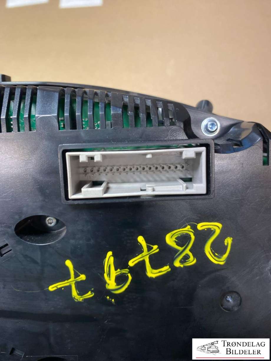 Instrumentpanel til Audi A4, Allroad 2009-2016 (Type I) (B8) (B8) (8K0920931J|)