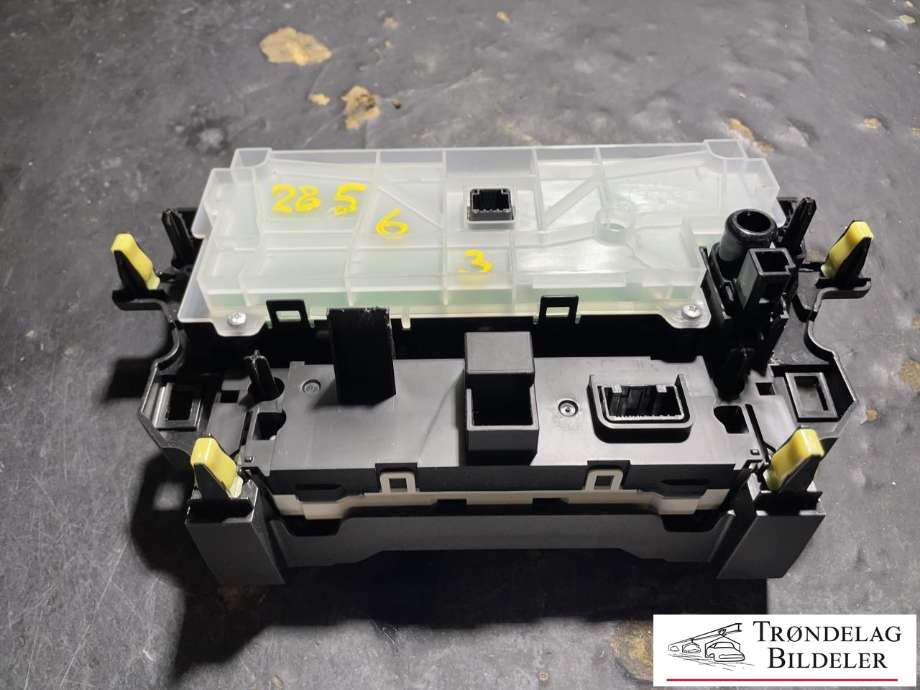 Varmeapparat betjening til Toyota Verso-S 2011-2015 (COMBI) (COMBI) (5590152310|5590152230|5590352231)