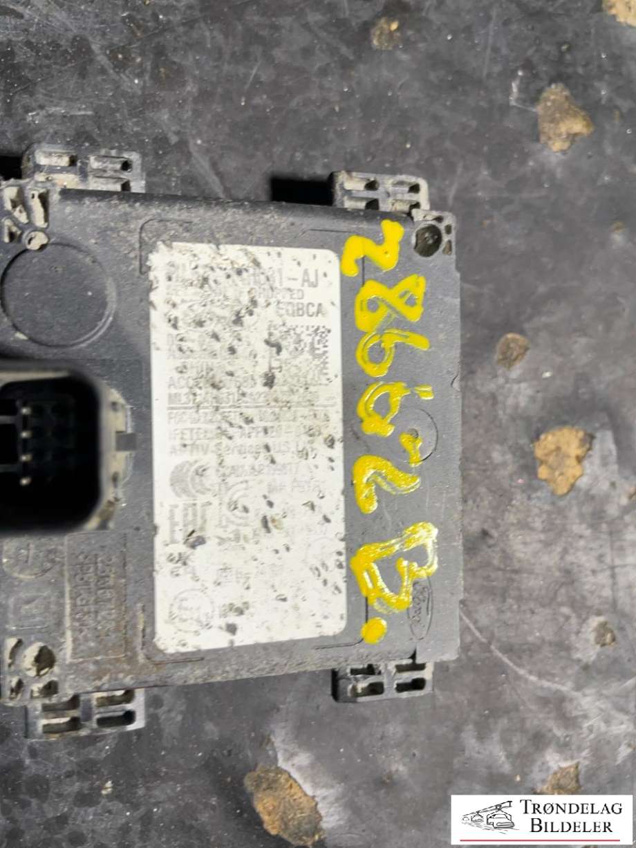 Sensor radar til VW Amarok 2022-->> (Type II)  (2HJ 907 572 A|)
