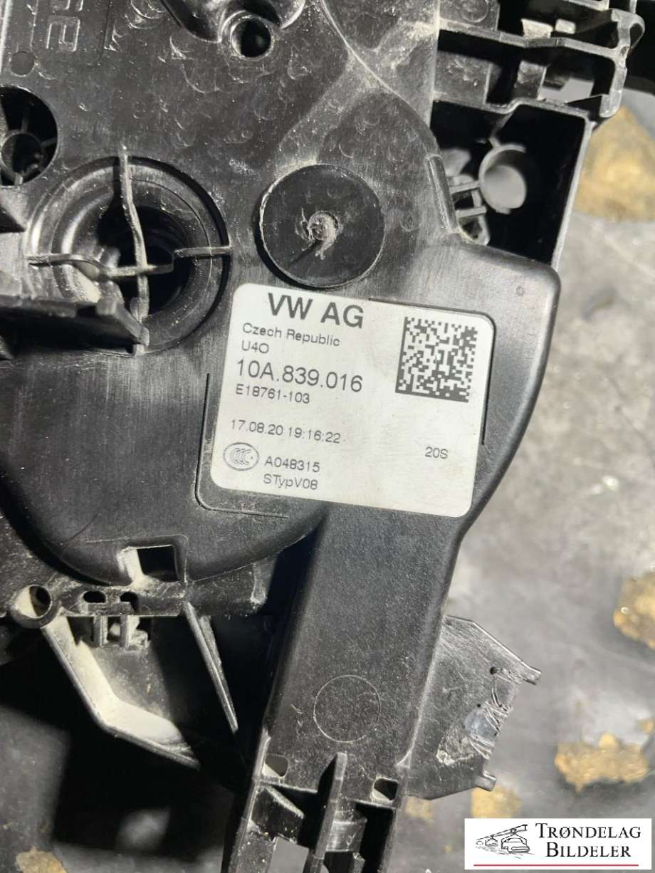 Dørlås låskasse til VW ID.3 2020-->> (10A 839 016|)