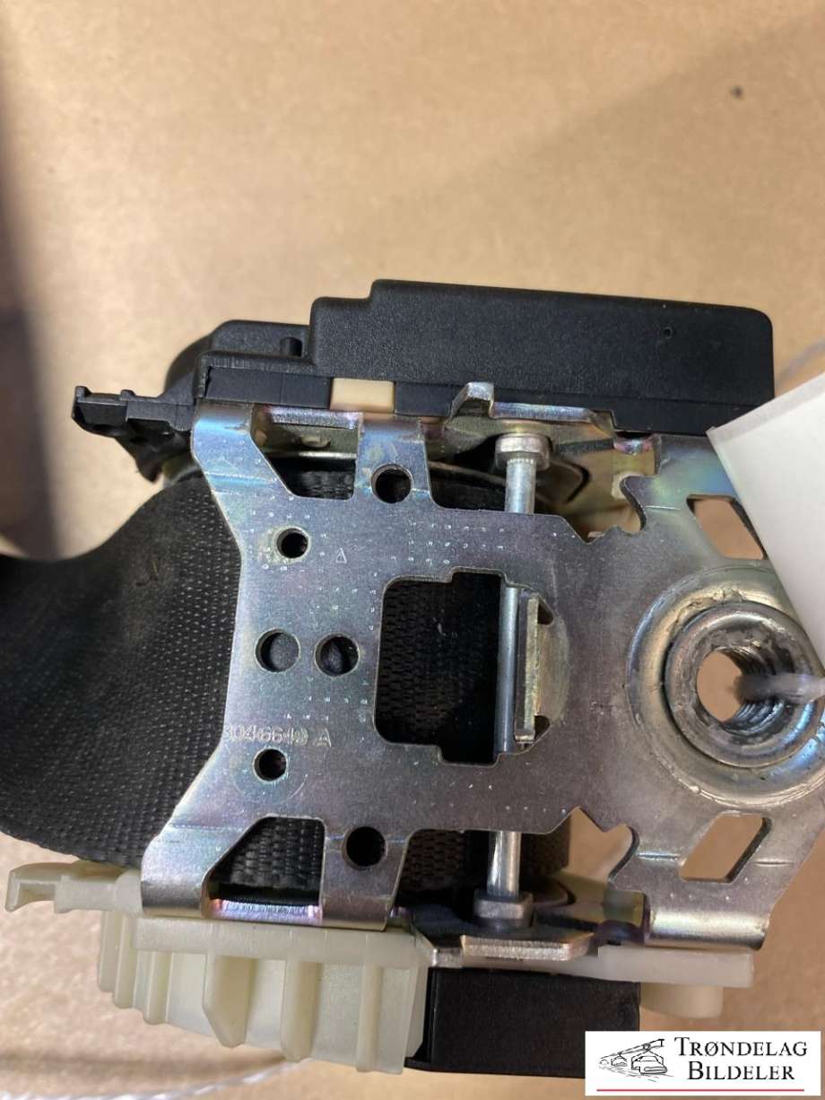 Sikkerhetsbelte bak midtre til Land Rover Freelander 2007-2014 (Type II)  (LR043866|)