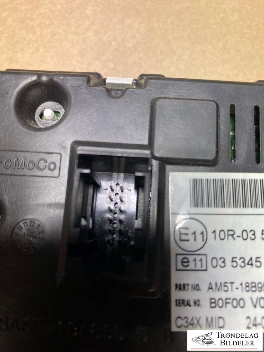Instrument kjørecomputer til Ford C-Max 2010-2015 (Type II, Fase 1)  (1940785|AM5T-18955-BH|AM5T-18B955-BD)
