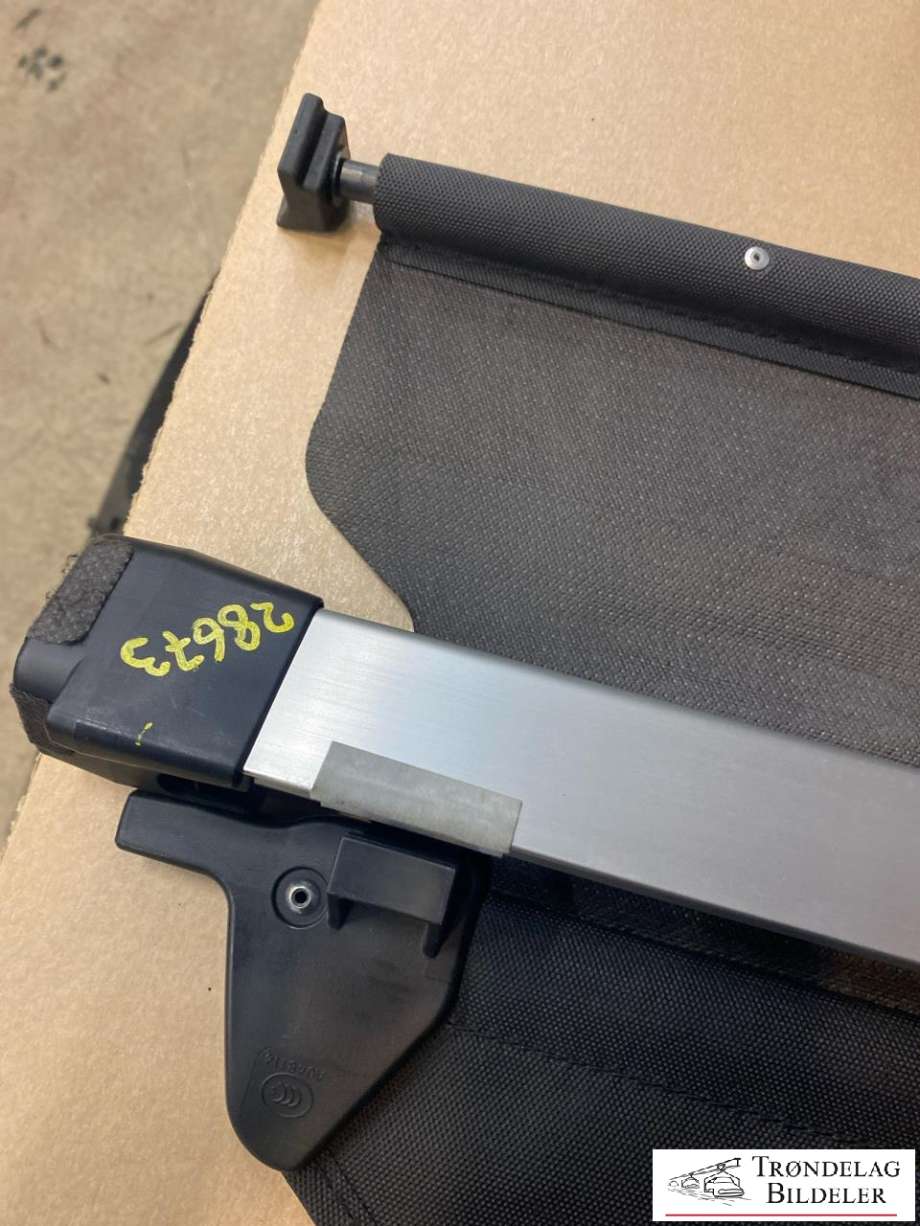 Bagasjerom rollon til Subaru Forester 2013-2019 (Type IV) (65550AJ000VH|65550AJ002VH|)
