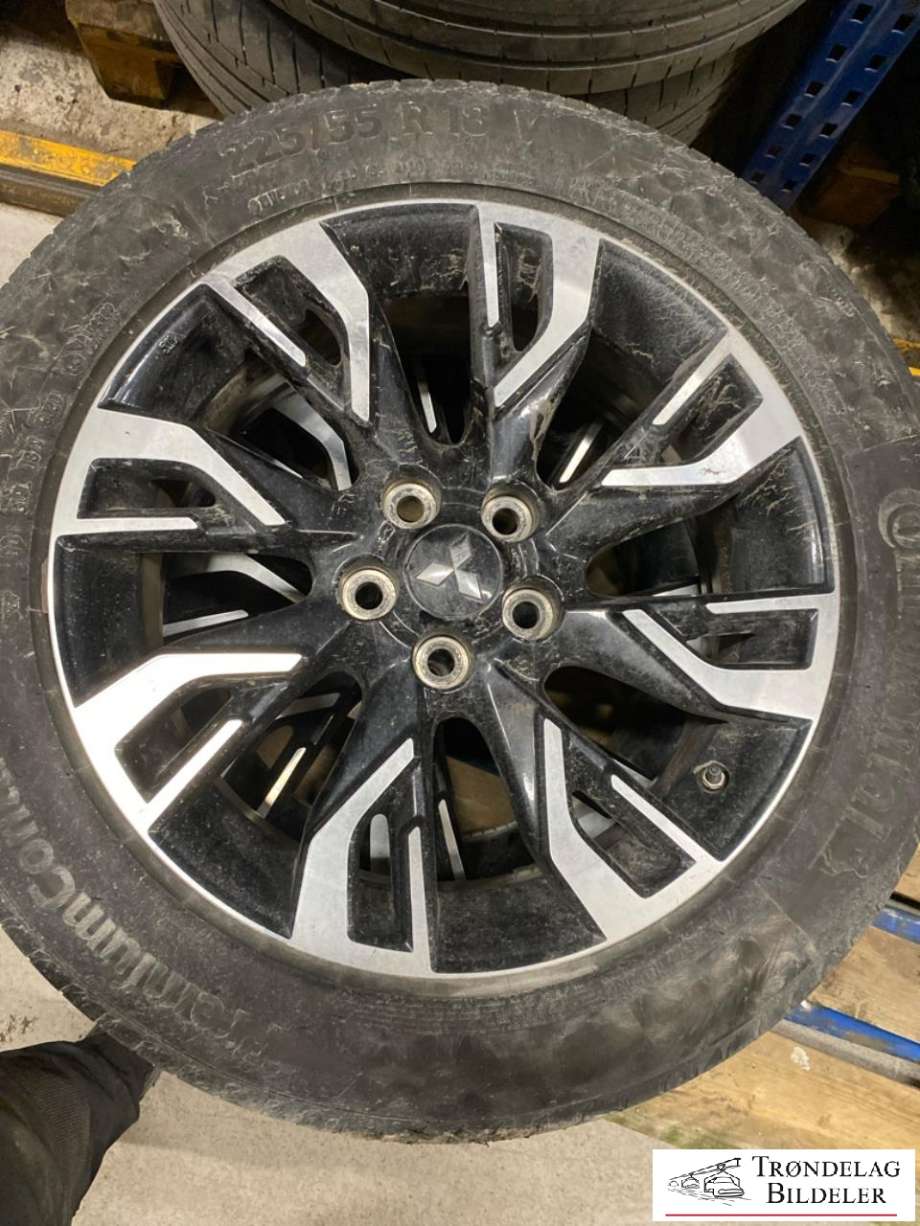 Hjulsett aluminium sommer til Mitsubishi Outlander 2015-->> (Type III, Fase 2) (CONTINENTAL|225/55 R18 98V| 7JX18 5X114.3 ET38 CB67.1 MM|3MM|PROD 50/2020)