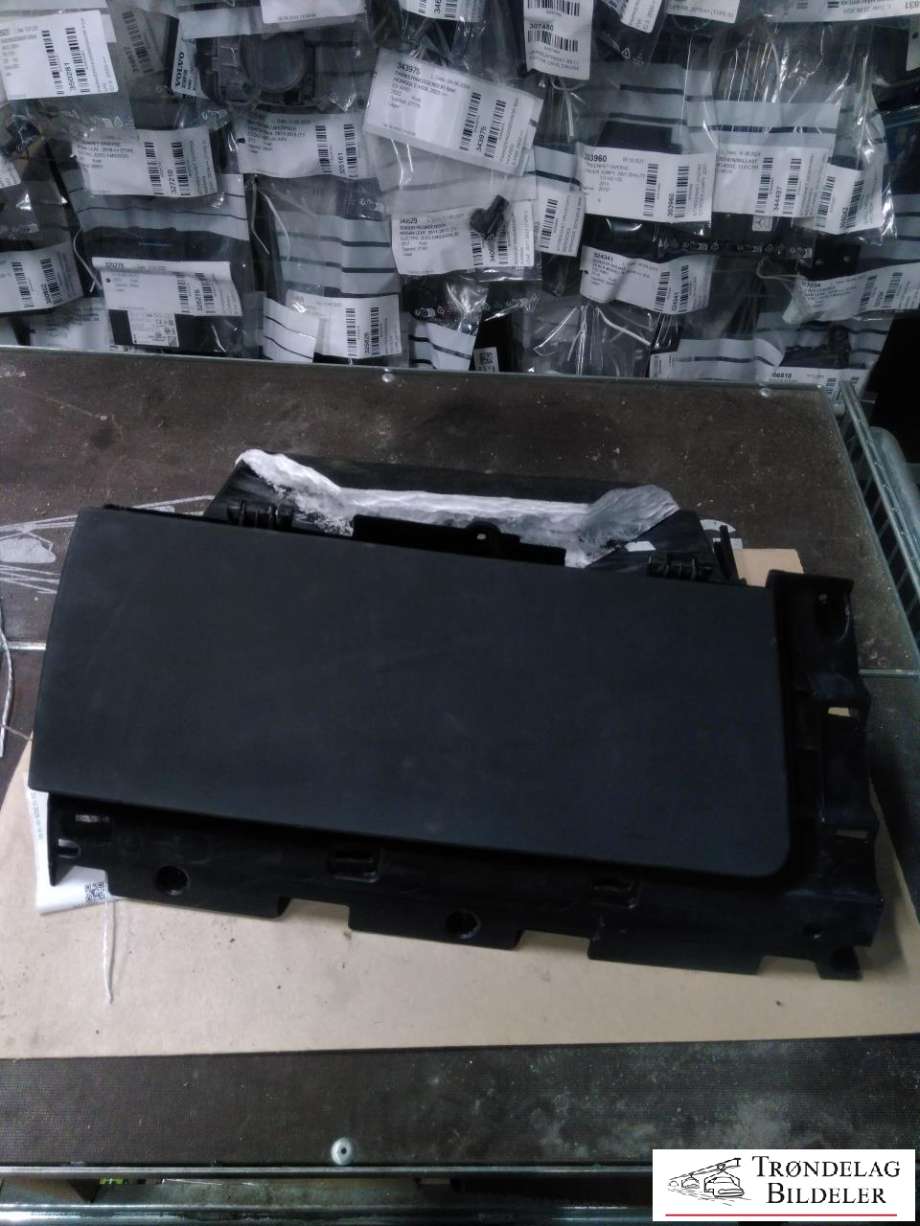 Hanskerom til Tesla Model X 2016-->>