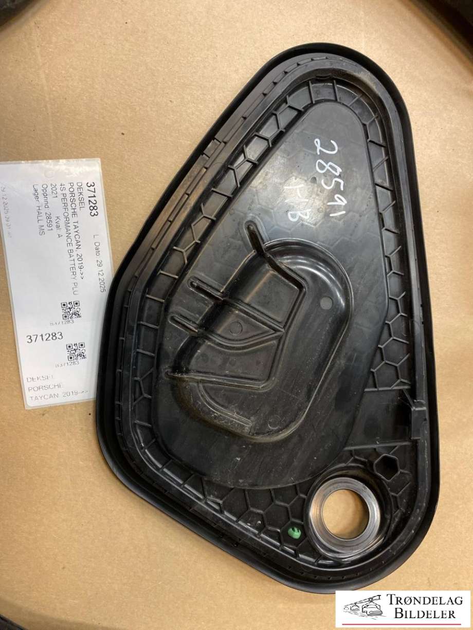 Deksel til Porsche Taycan, 2019-->>  (9J1 839 916 A)