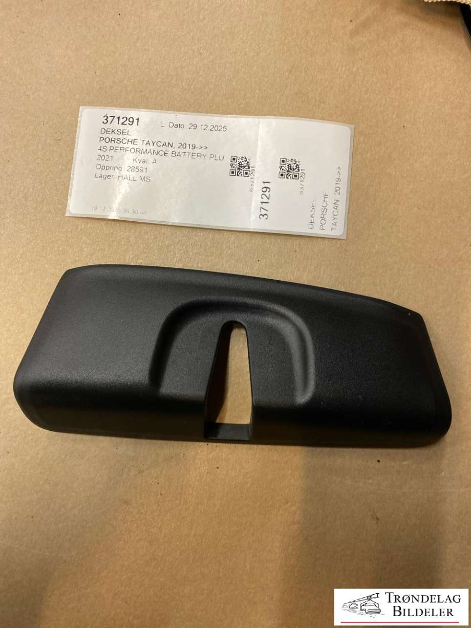 Deksel til Porsche Taycan, 2019-->>  (9J1 839 706)