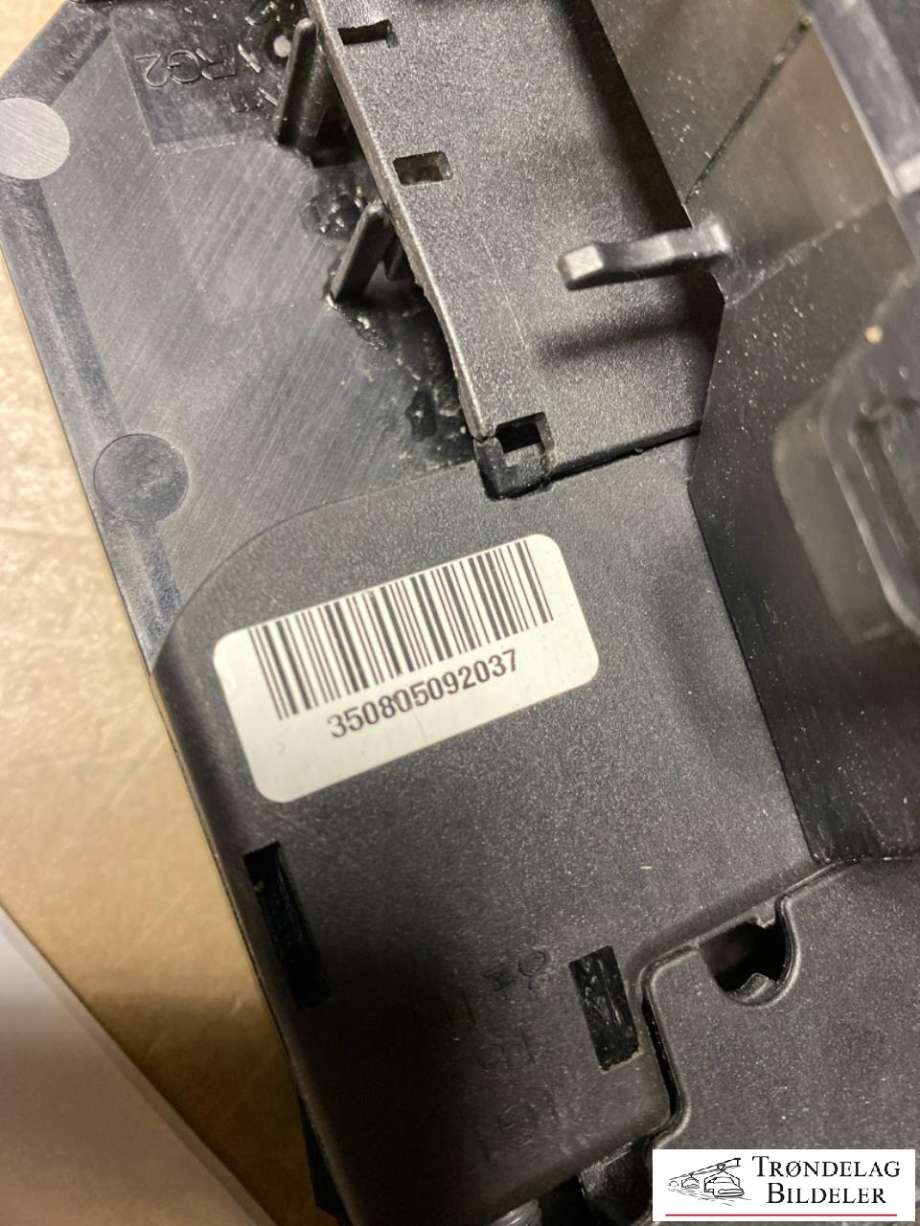 Styreenhet batteri til Mercedes GLK 2008-2015 (X204) (X204) (A2075400240|A2075400150|)
