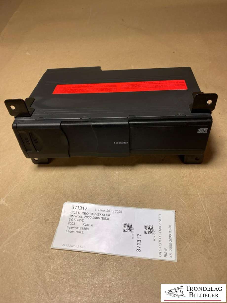 Bilstereo CD-veksler til BMW X5, 2000-2006 (E53) (E53) (65128385988)
