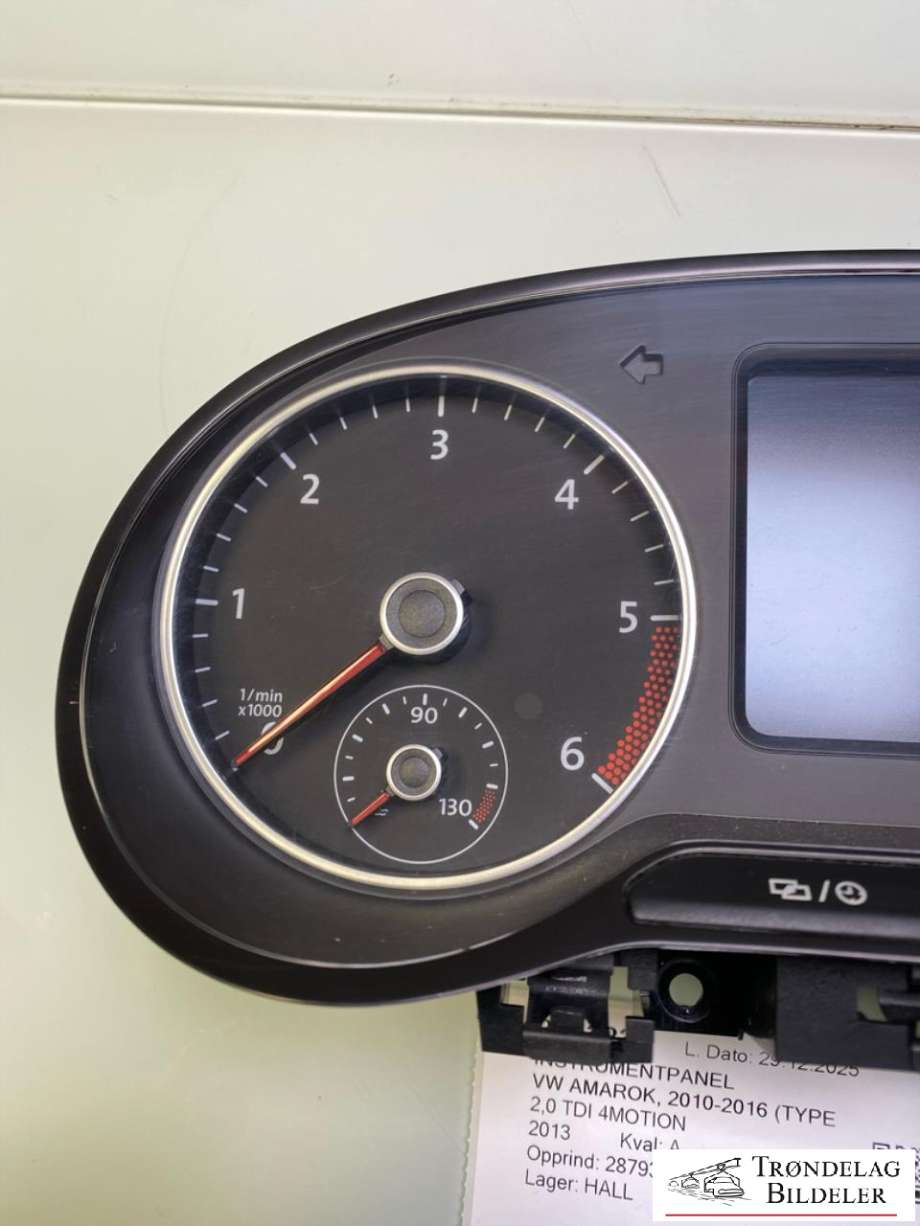 Instrumentpanel til VW Amarok 2010-2016 (Type I, Fase 1)  (2H0 920 871|2H0 920 871  X|)