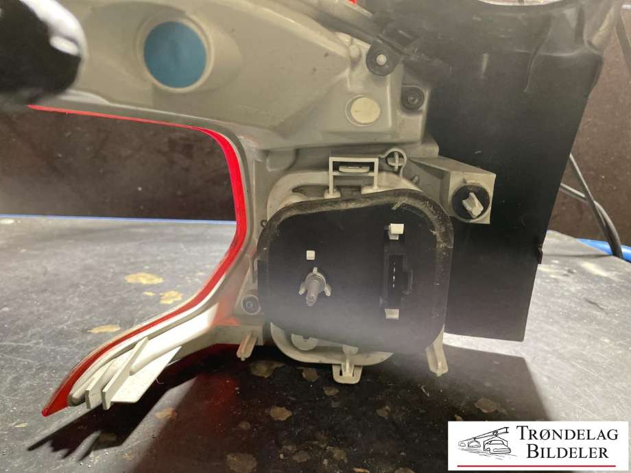 Baklykt høyre ytre til Peugeot 2008 2013-2019 (Type I)  (9678074380|)