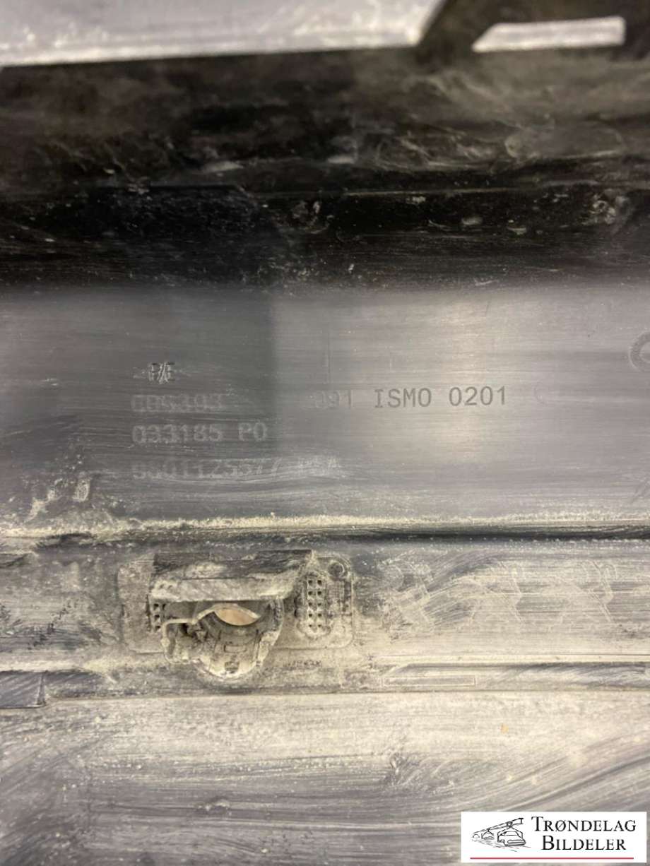 Støtfanger bak midtre del til Peugeot 2008 2013-2019 (Type I) (16 101 160 80|)