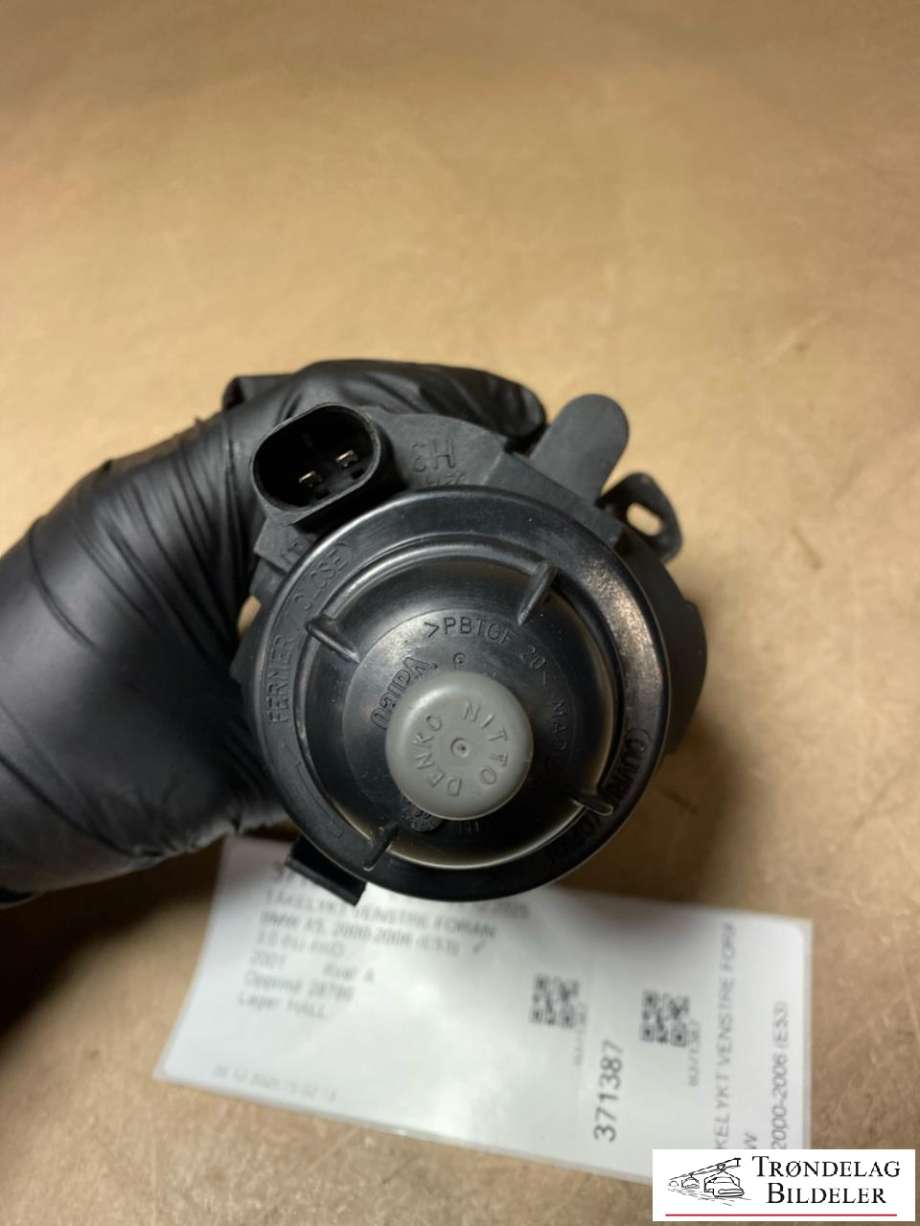 Tåkelykt venstre foran til BMW X5 2000-2006 (E53) (E53) (63 17 8 409 025|)
