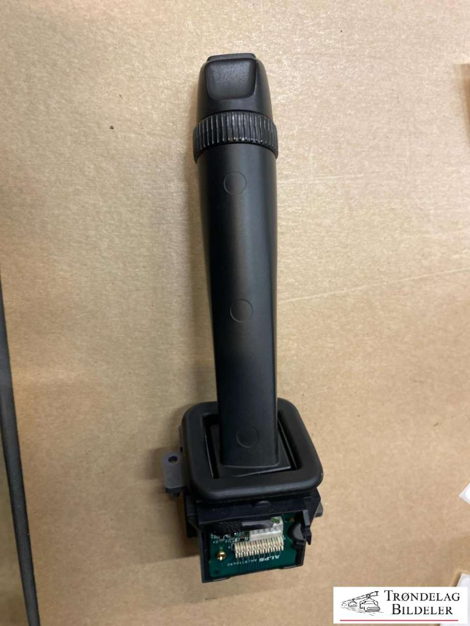 Bryter visker til Volvo XC90 2002-2006 (Type I, Fase 1)  (31268579|8191545|)