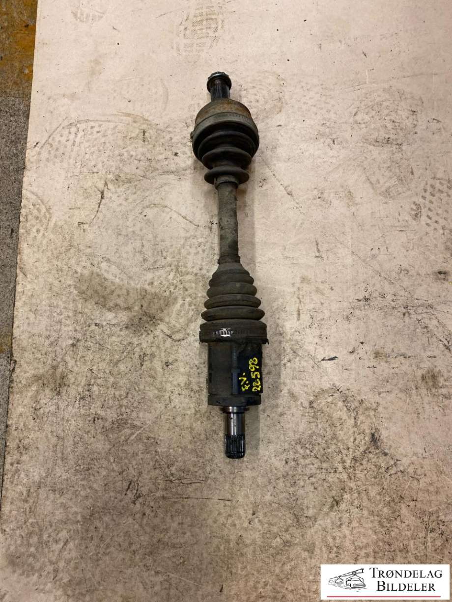 Drivaksel venstre foran til BMW X5, 2000-2006 (E53) (E53) (31 60 7 565 313)