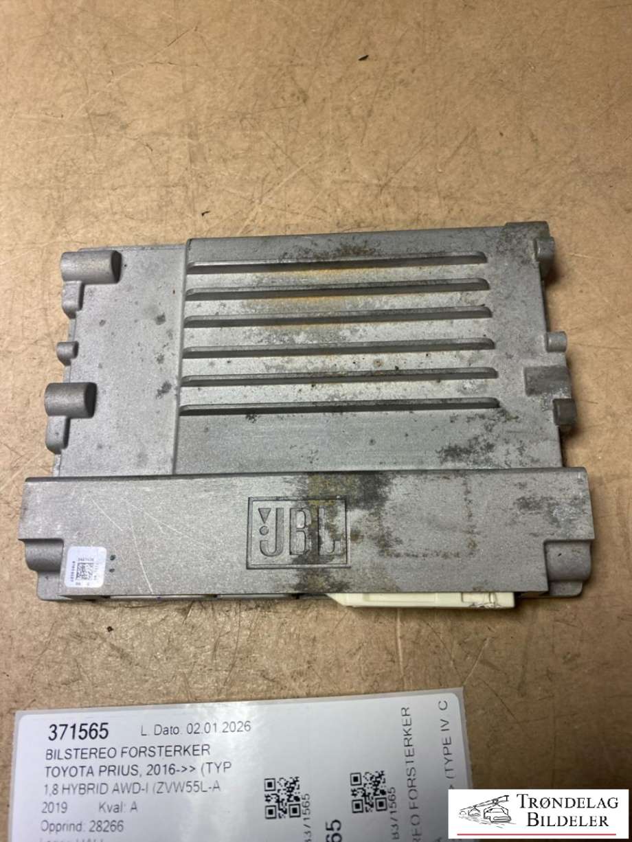 Bilstereo forsterker til Toyota Prius 2016-2023 (Type IV) (combi) (combi) (8628047100|)