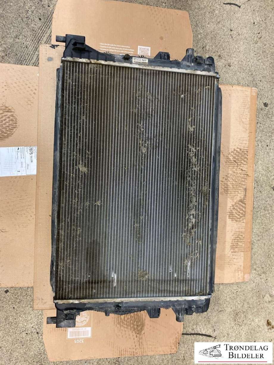 Radiator (automat gir) til Škoda Superb 2015-->> (Type III) (5Q0121251GJ 5Q0 121 251 GR|5Q0121251HH|5WA121251M)