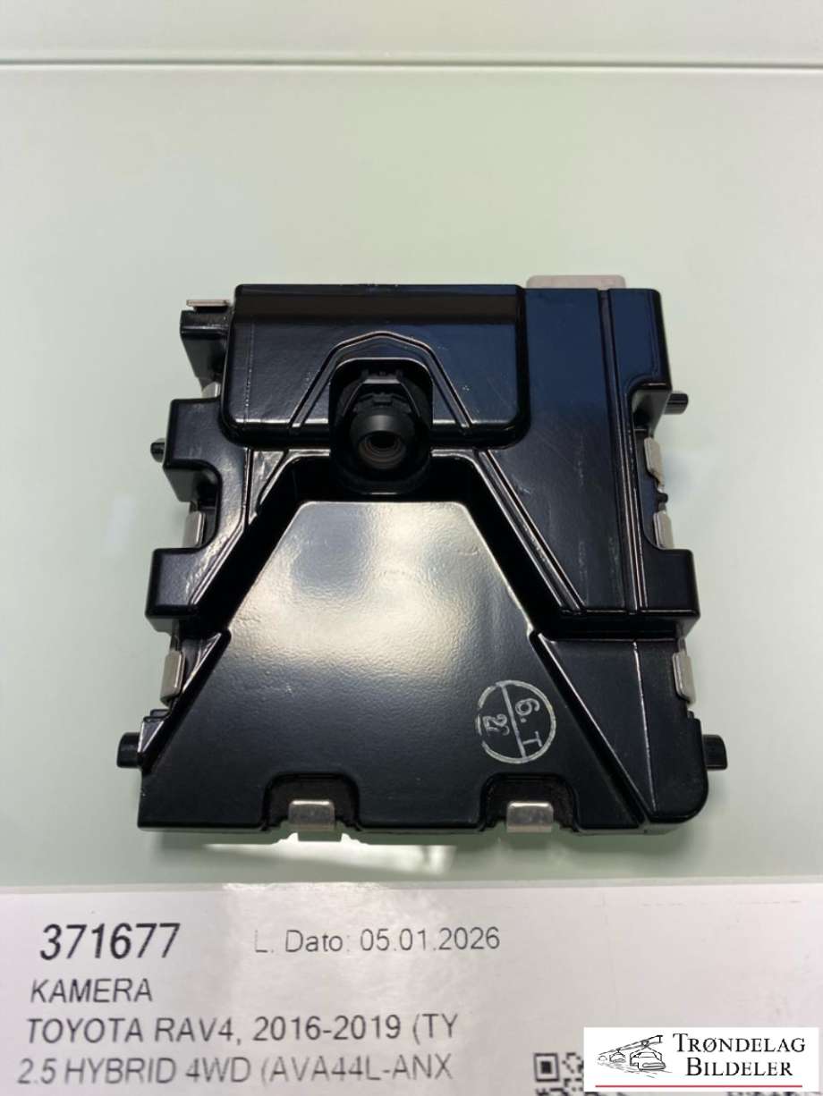 Kamera til Toyota RAV4, 2016-2019 (Type IV, Fase 2)  (8646C42010)