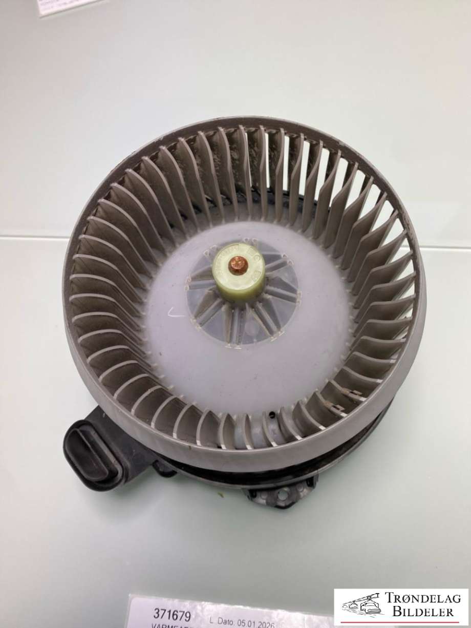 Varmeapparat motor til Toyota RAV4 2016-2019 (Type IV, Fase 2)  (2727008105|)